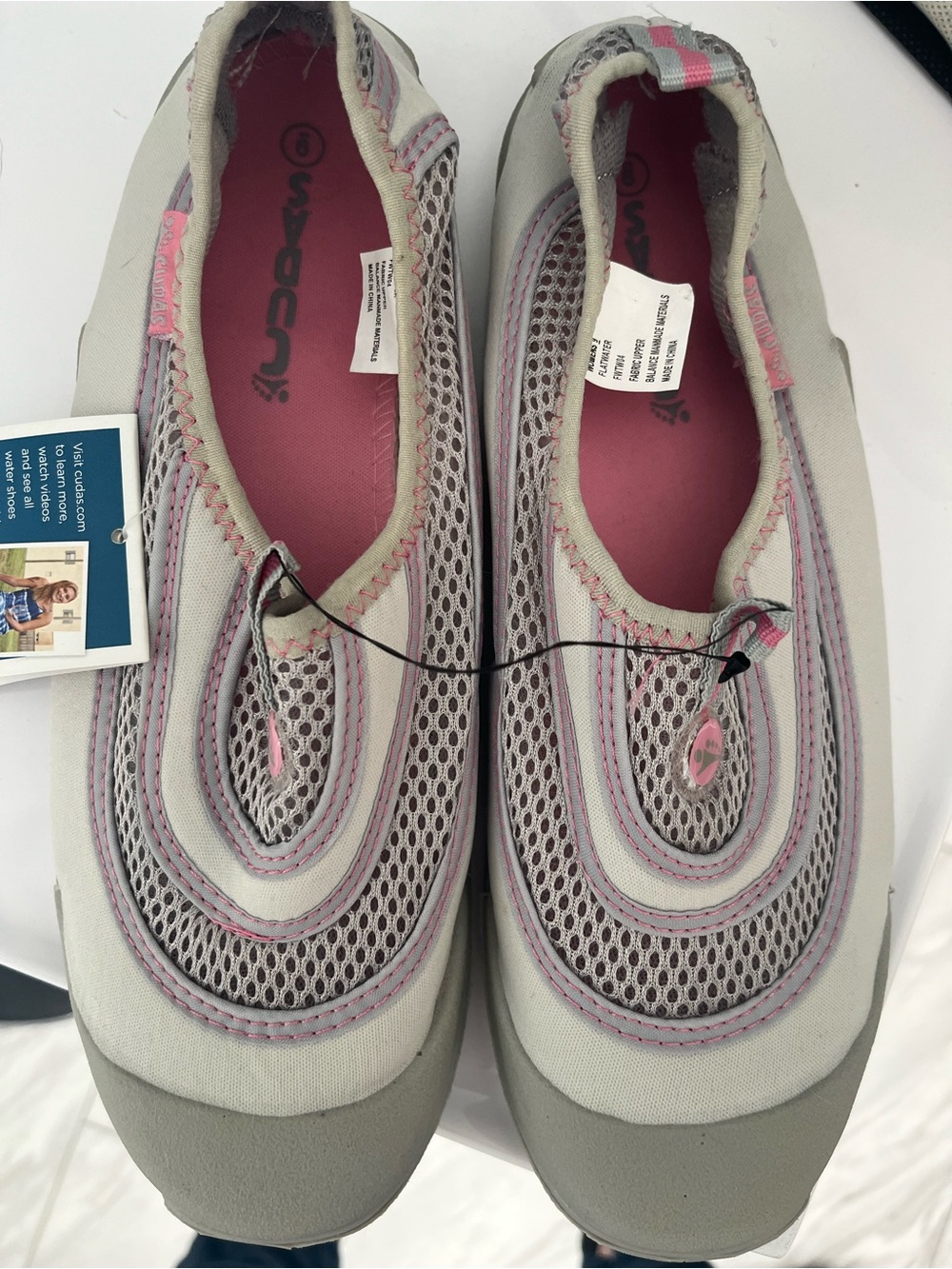 Cudas Women's Slip-On Athletic Water Shoes — Light Gray with Pink Accent NWT